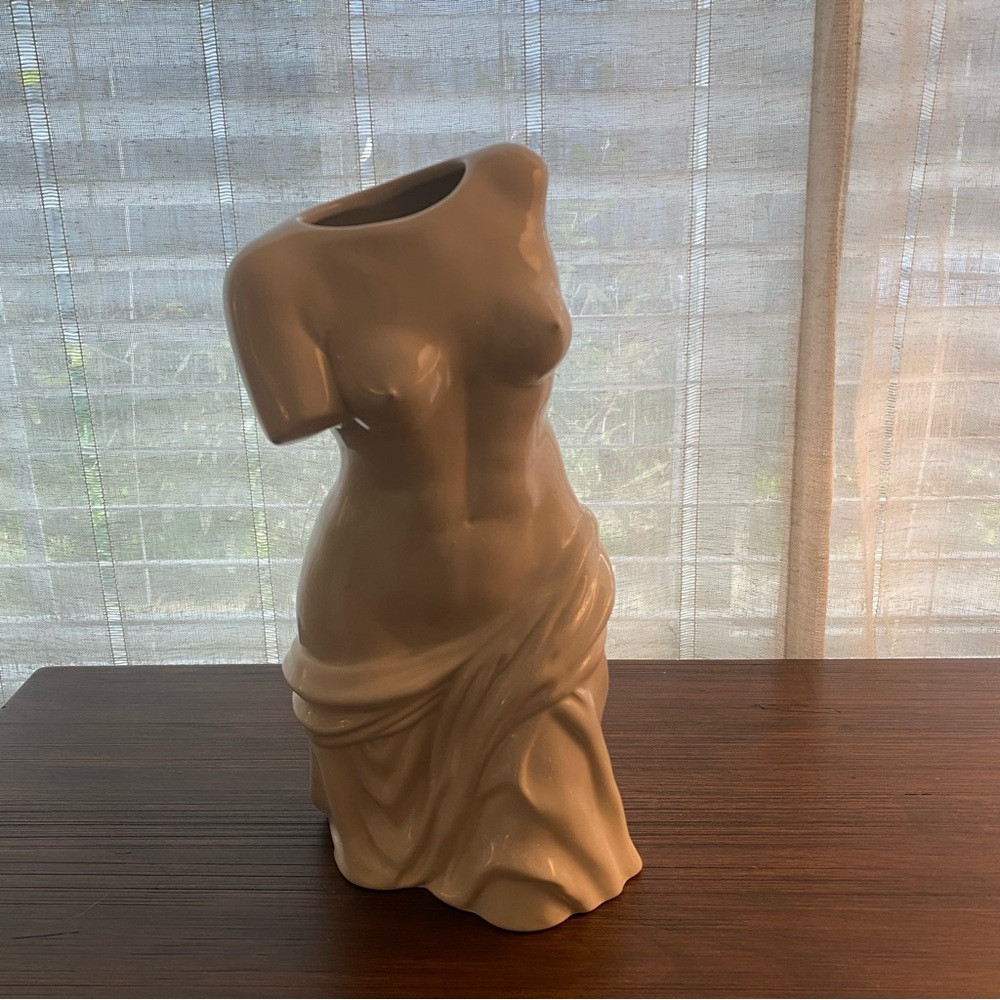 H&M Home | Women Bust Vase - White